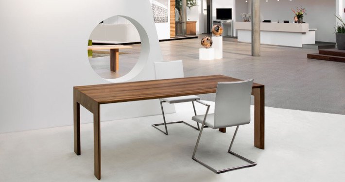 Scholtissek - Stilvolle Tische & Stühle, handgefertigt aus Holz, im Einrichtungshaus Christmann